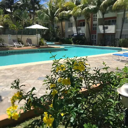 Beautiful Appartement With Large Pool Near The Beach Flic en Flac Exterior photo